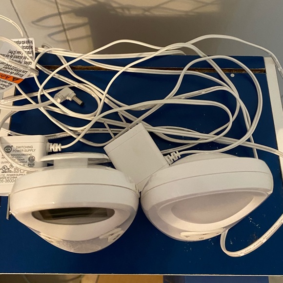 Pre-owned VTech baby monitor. In working condition and no longer needed. - Picture 2 of 9